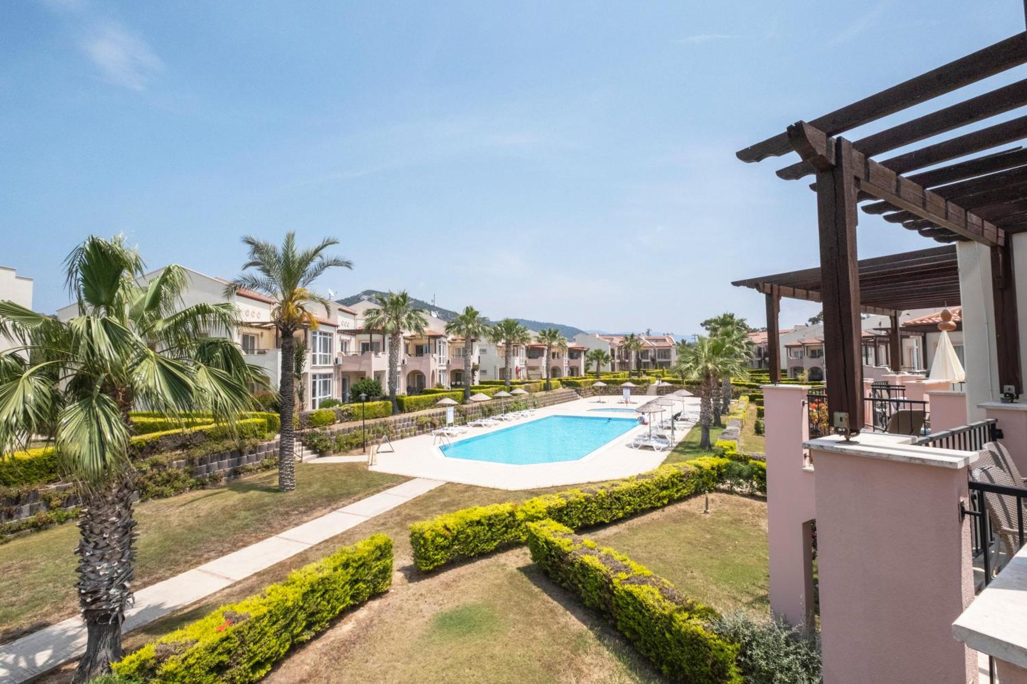 Apollonium Bozbuk Akbuk (Didim) Bagian luar foto