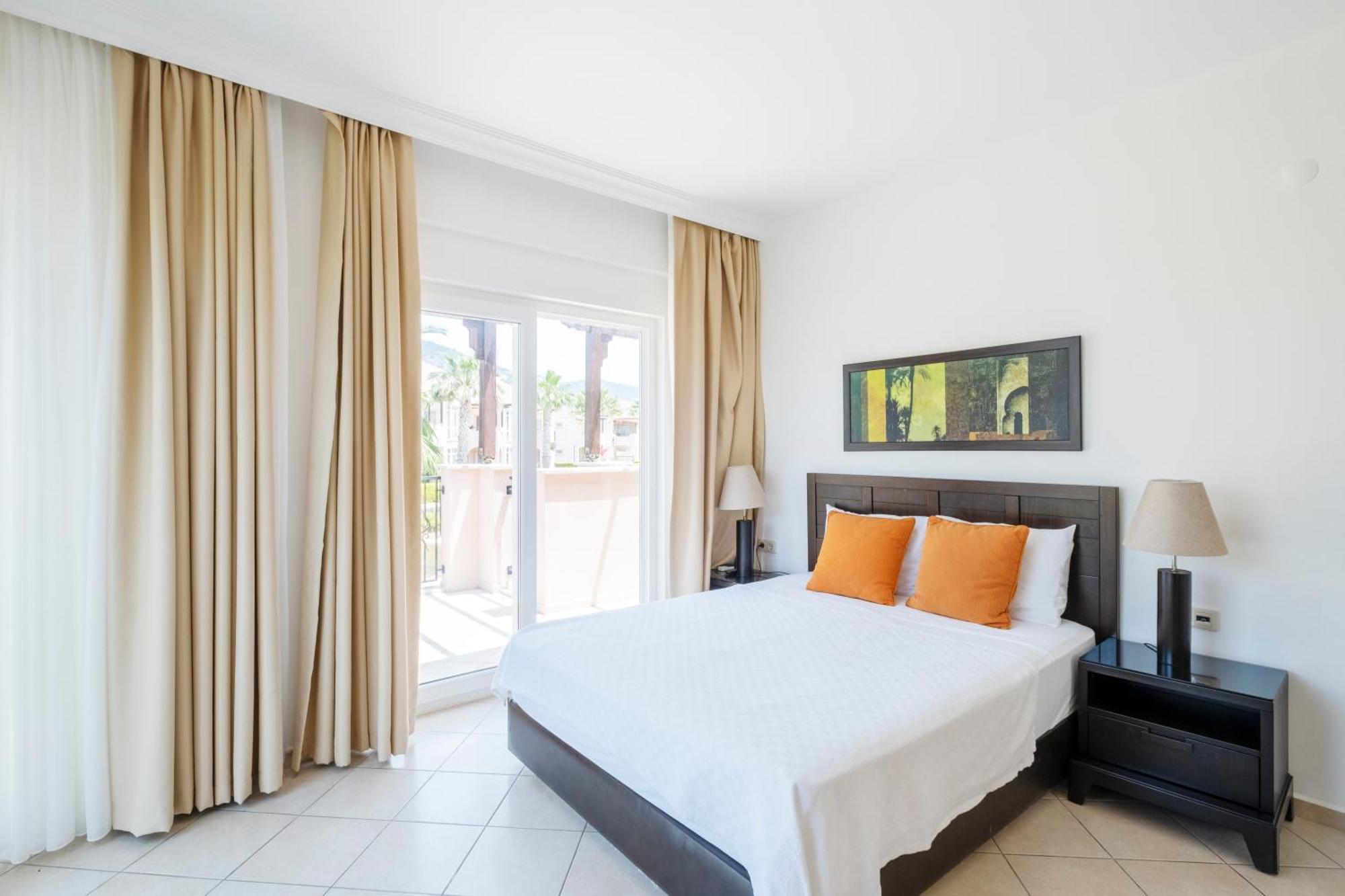 Apollonium Bozbuk Akbuk (Didim) Bagian luar foto